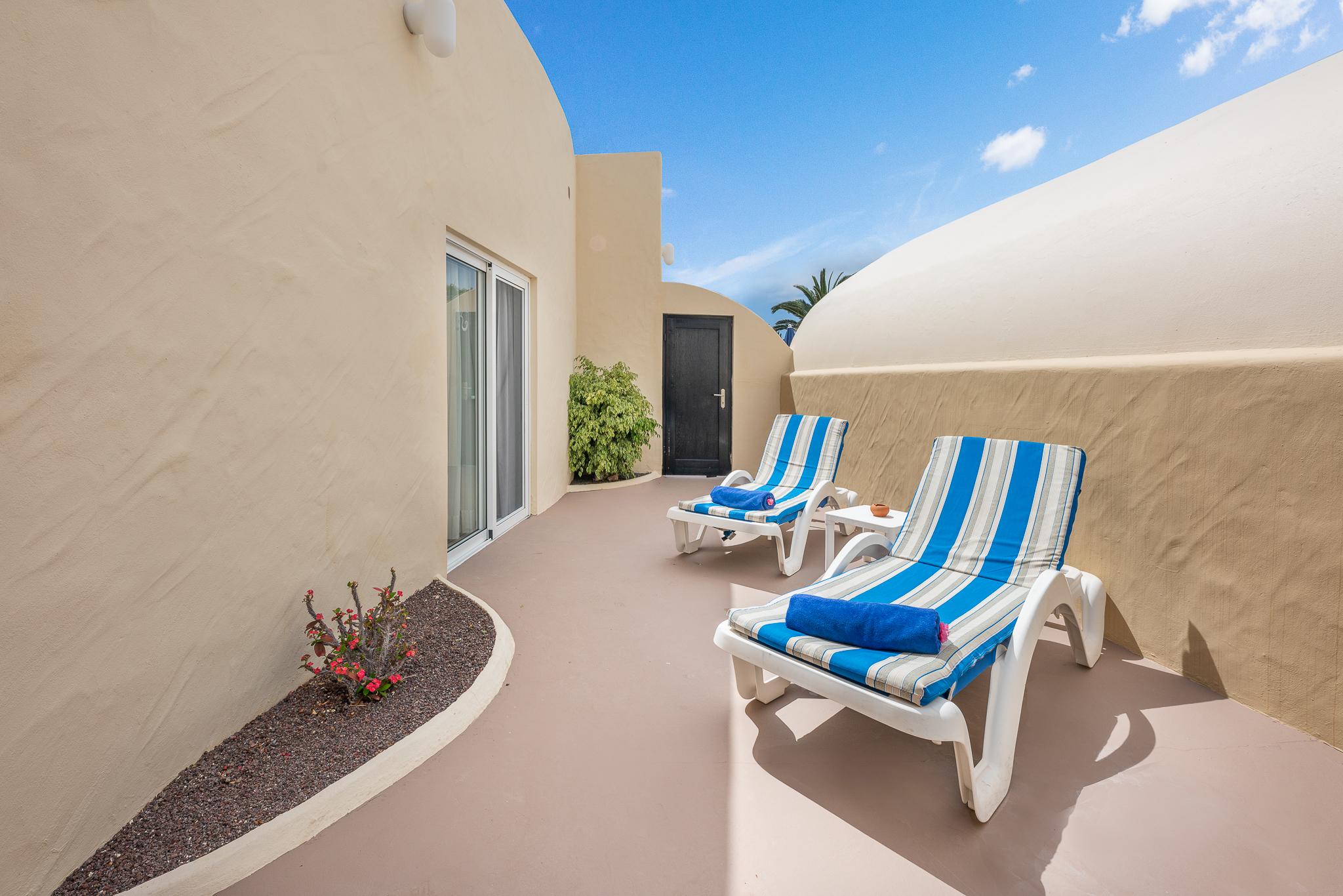Hotel Livvo Risco Del Gato Suites Κόστα Κάλμα Εξωτερικό φωτογραφία