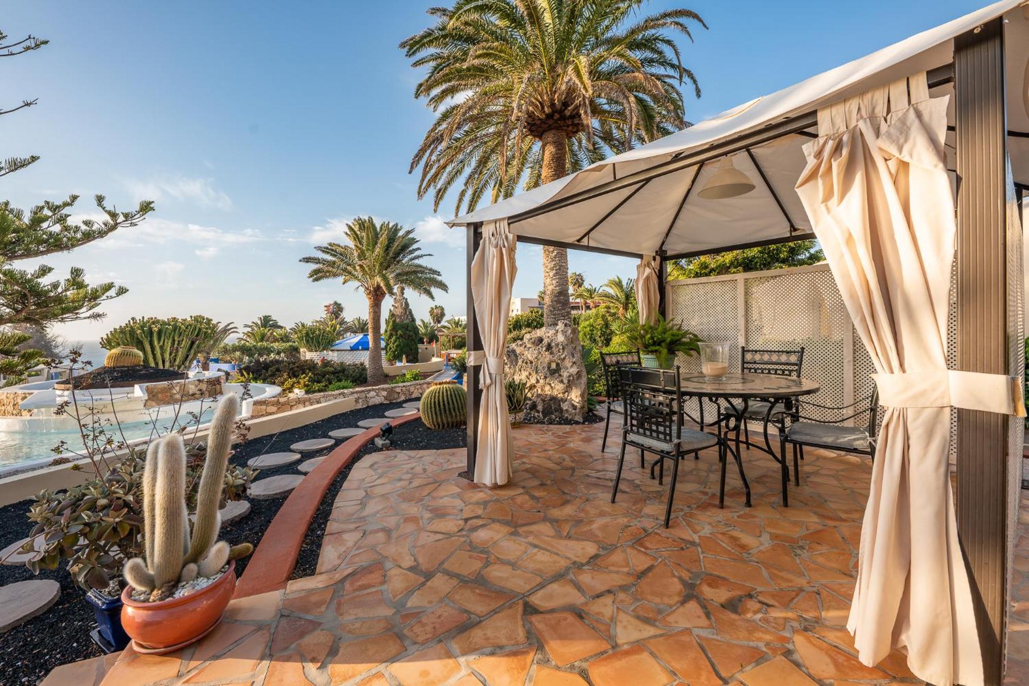 Hotel Livvo Risco Del Gato Suites Κόστα Κάλμα Εξωτερικό φωτογραφία