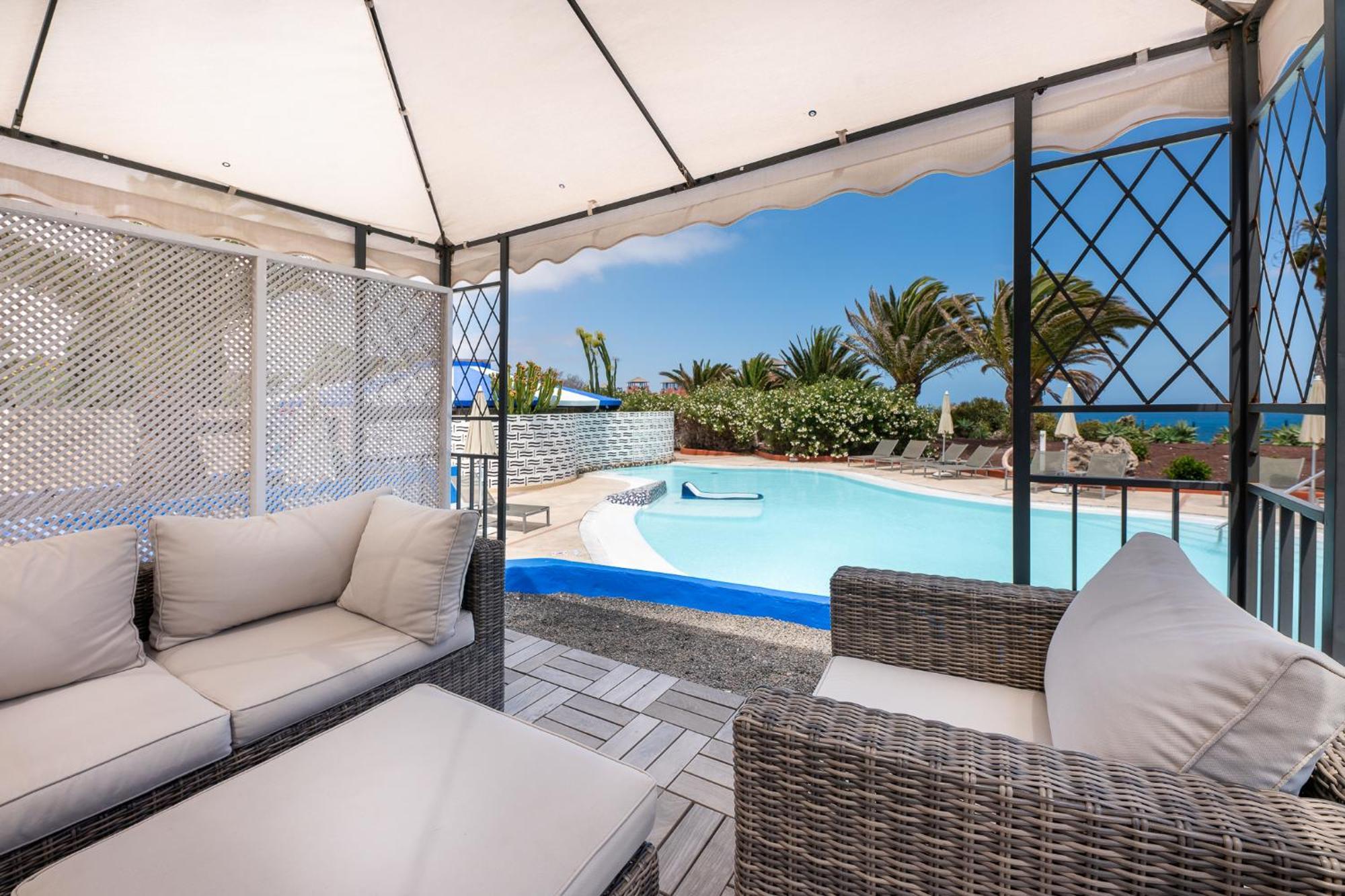 Hotel Livvo Risco Del Gato Suites Κόστα Κάλμα Εξωτερικό φωτογραφία